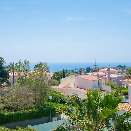 Perola - Stunning 3-bedroom Villa
