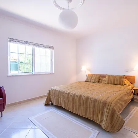 Perola - Stunning 3-bedroom Villa Carvoeiro