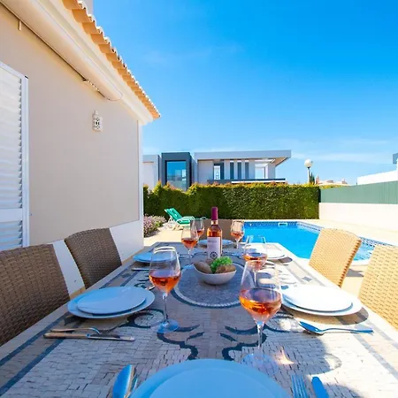 Villa Perola - Stunning 3-bedroom