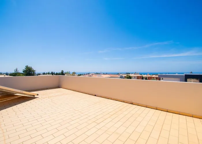 Perola - Stunning 3-bedroom
