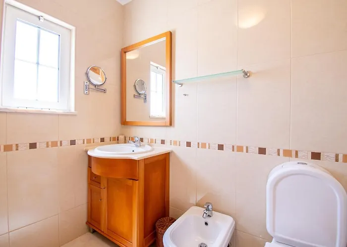 Perola - Stunning 3-bedroom Villa Carvoeiro