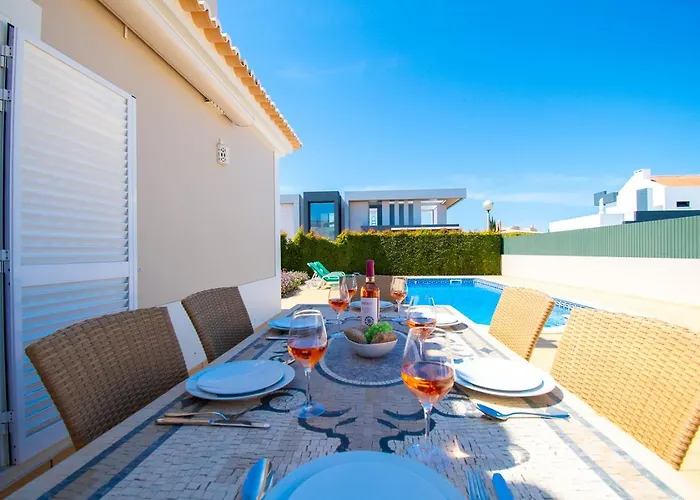 Villa Perola - Stunning 3-bedroom