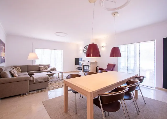 Perola - Stunning 3-bedroom Villa Carvoeiro