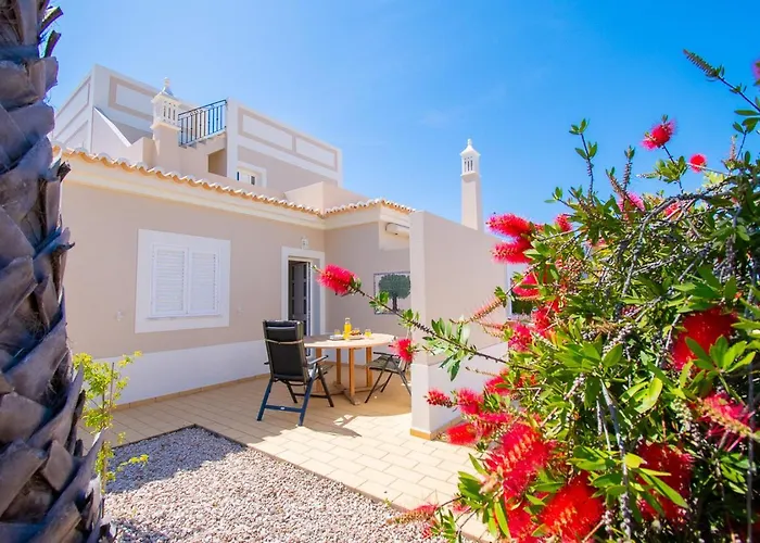 Villa Perola - Stunning 3-bedroom Carvoeiro
