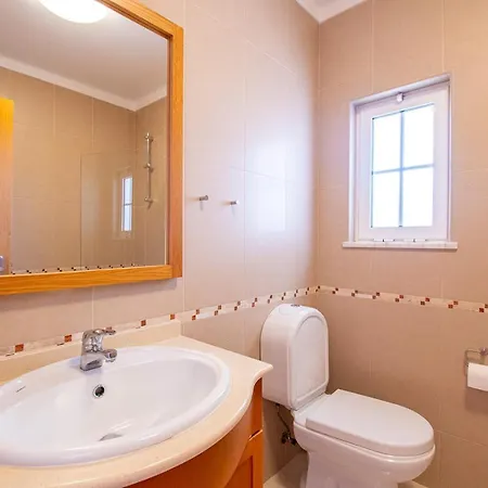 Perola - Stunning 3-bedroom Villa