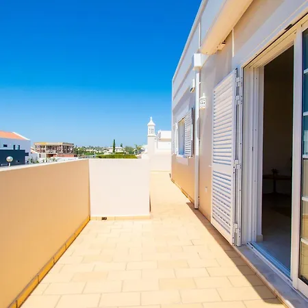 Perola - Stunning 3-bedroom كارفويرو